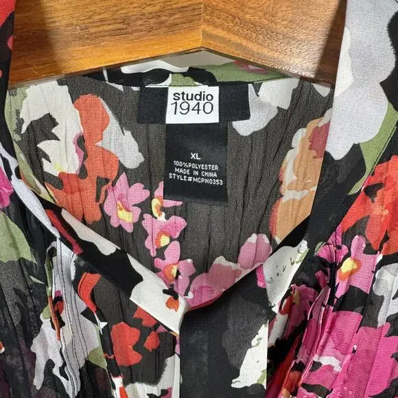 Studio 1940 Adorable Lightweight Top - XL - Picture 4 of 6